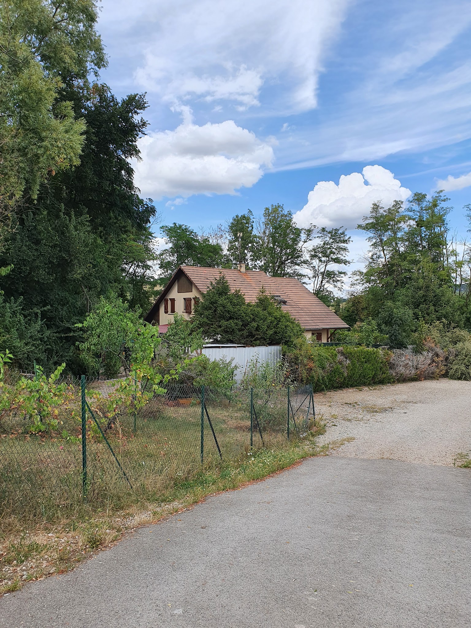 Le Domaine Du Loup Blanc — photo