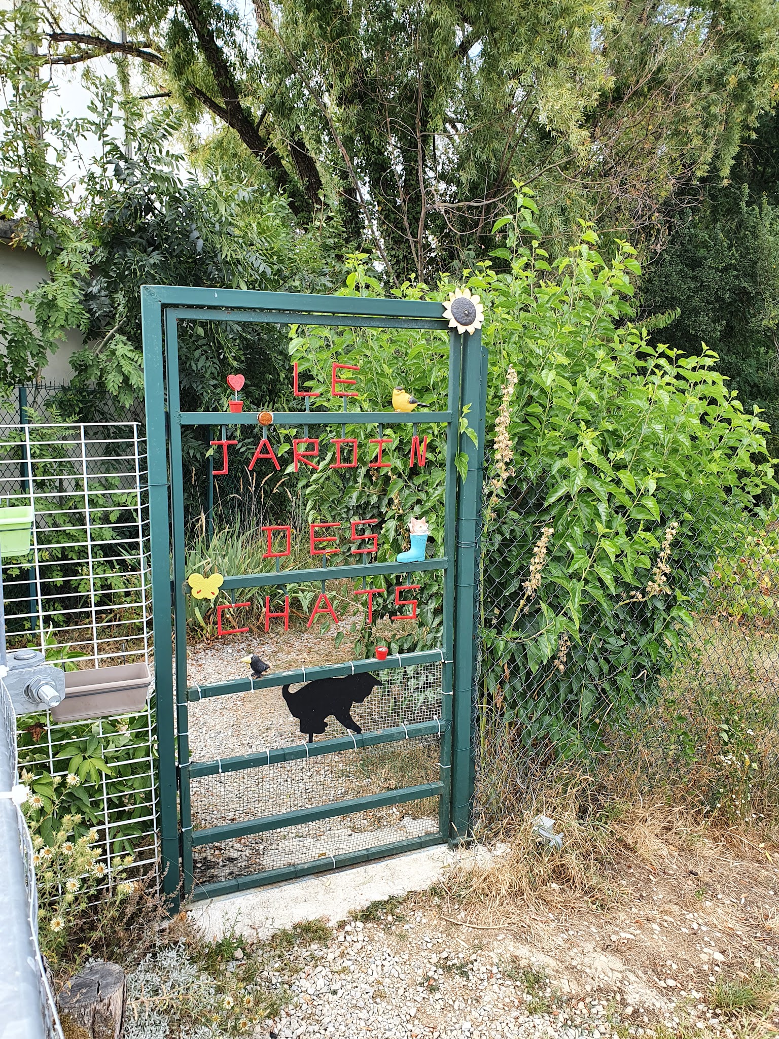 Le Domaine Du Loup Blanc — photo
