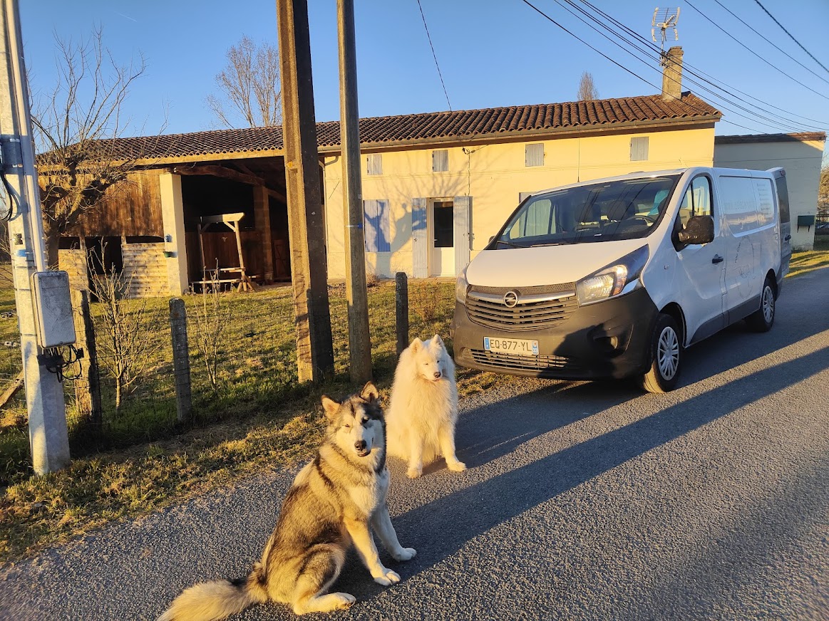 Pole Canin — photo