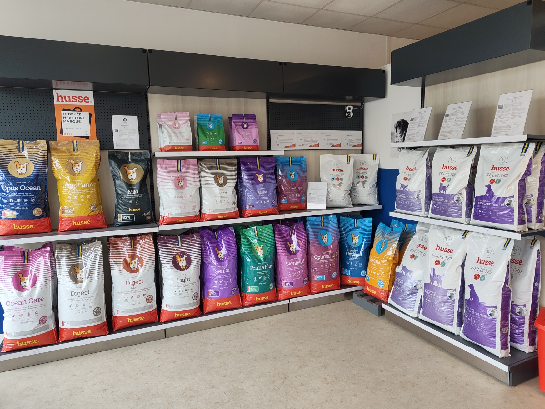 Dog Care Center - HUSSE® - Pickup — photo