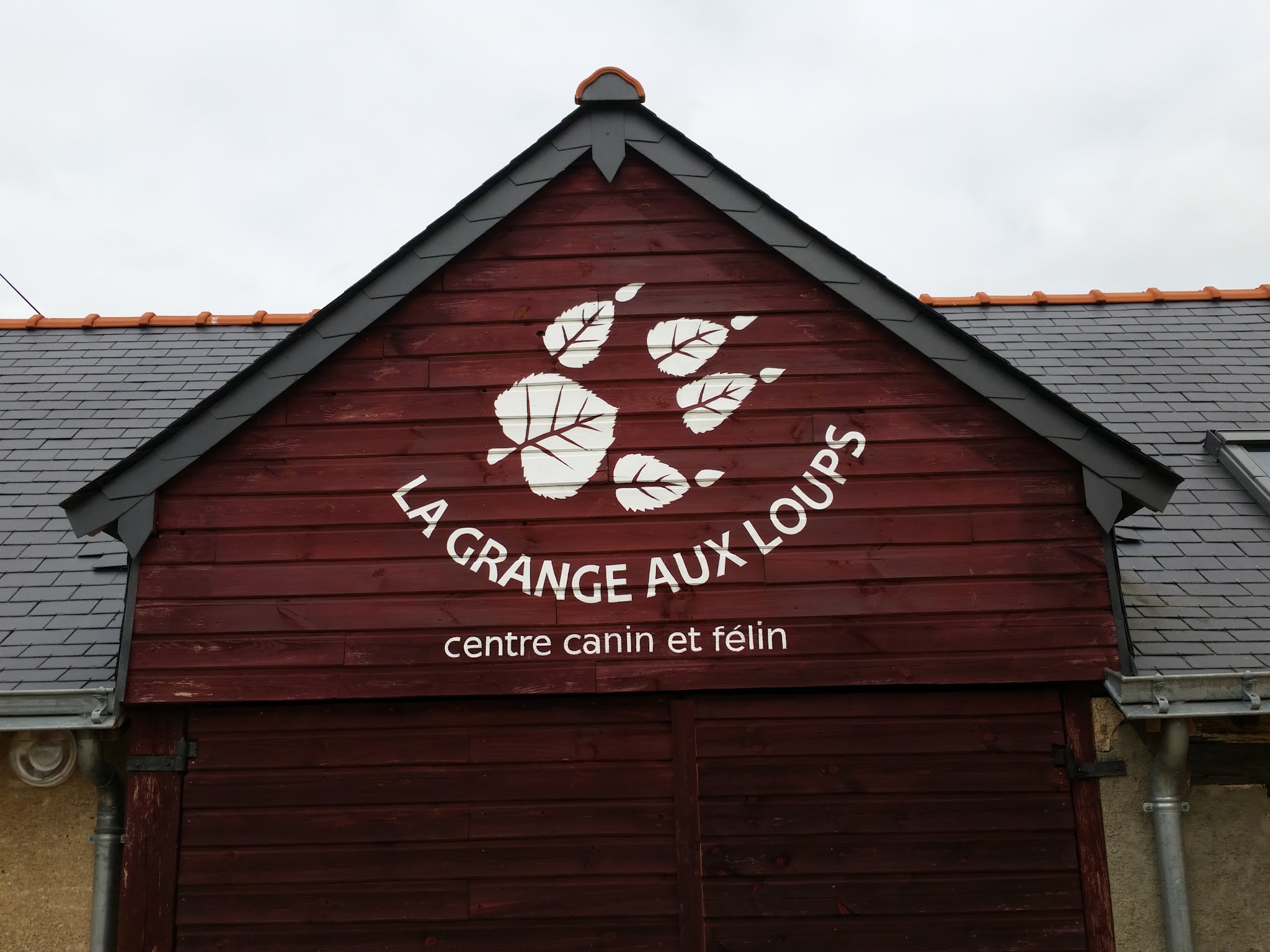 Centre canin et félin La Grange Aux Loups — photo