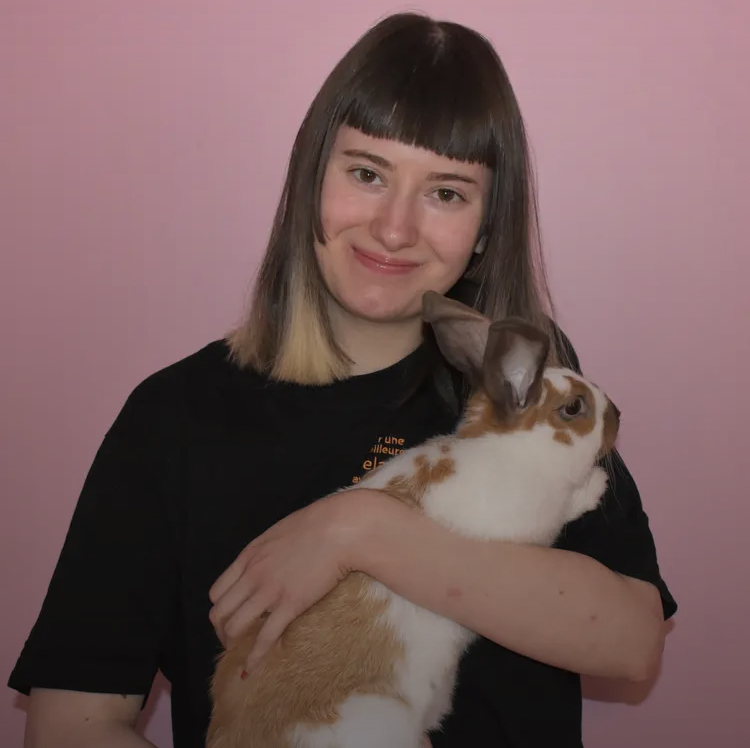 Morgane Brisset 3ème chance - Comportementaliste animalier (chien, chat, lapin, cheval) - Médiation animale — photo