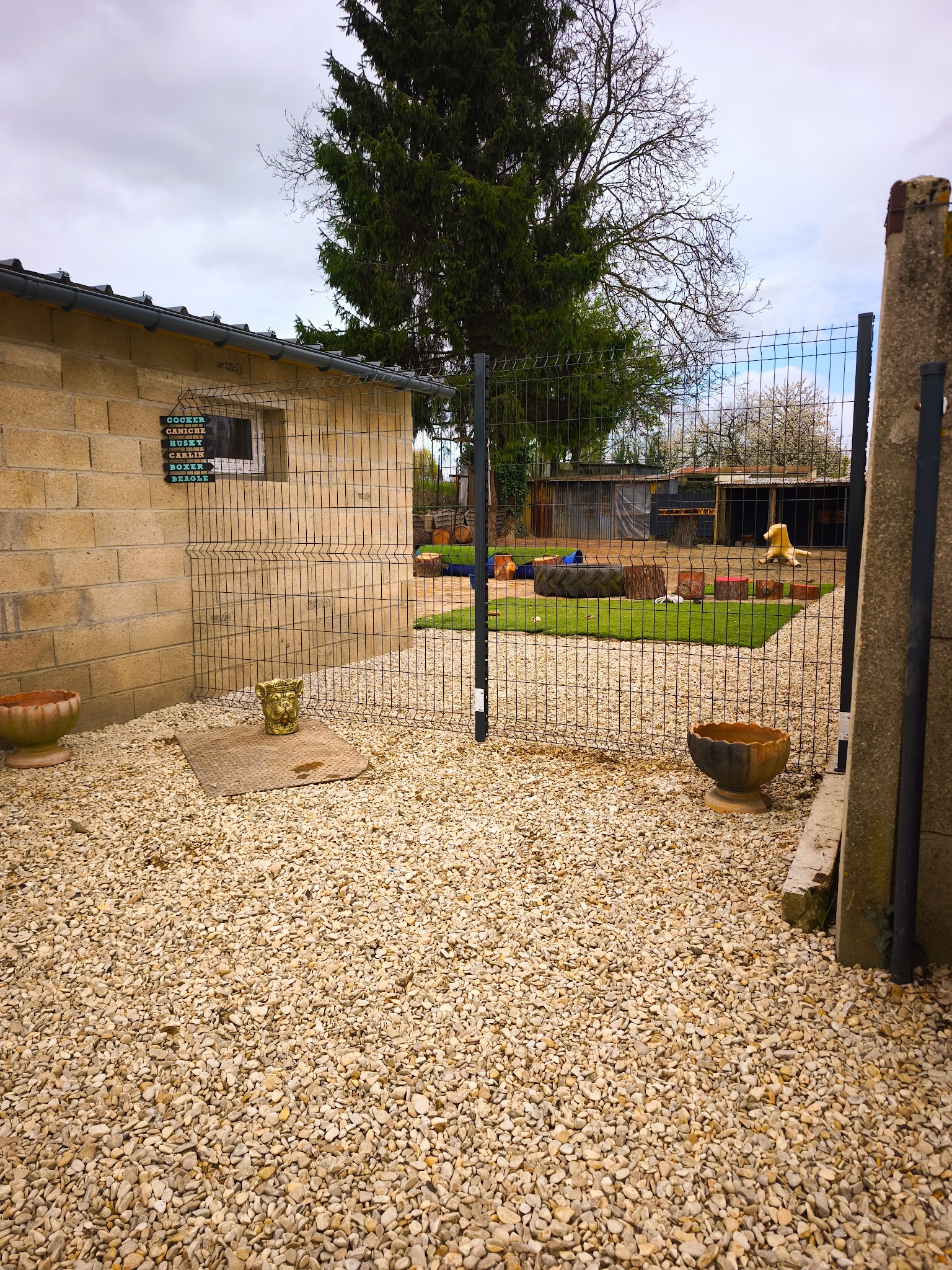 Pension Canine La Retourne — photo