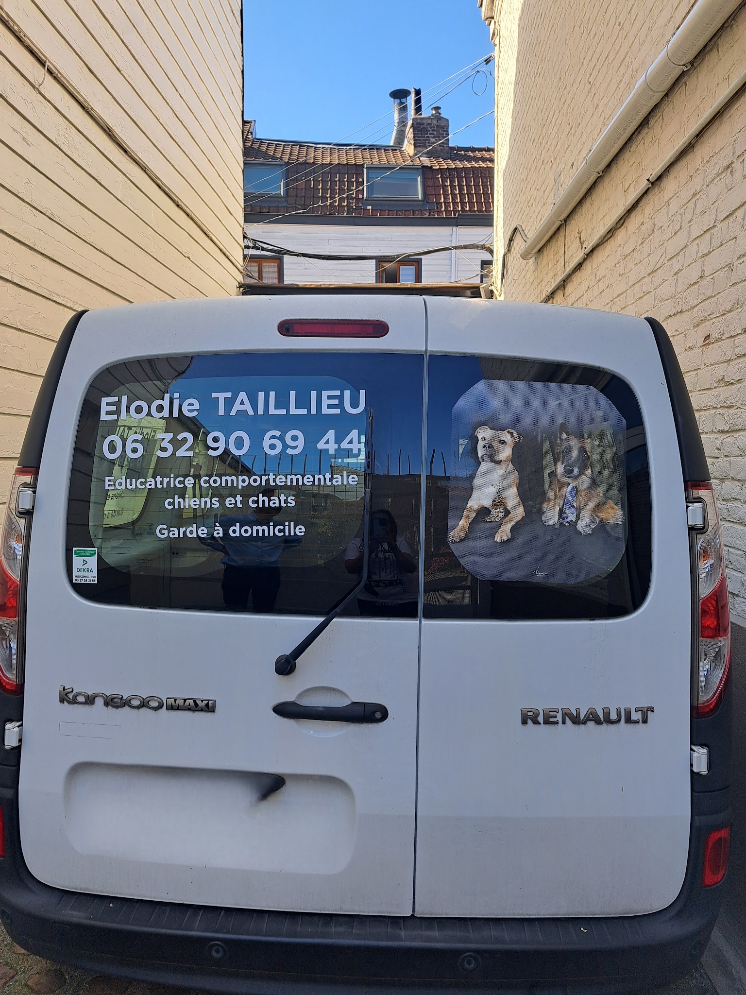 Elodie taillieu - Educateur comportementaliste -service de garde d'animaux