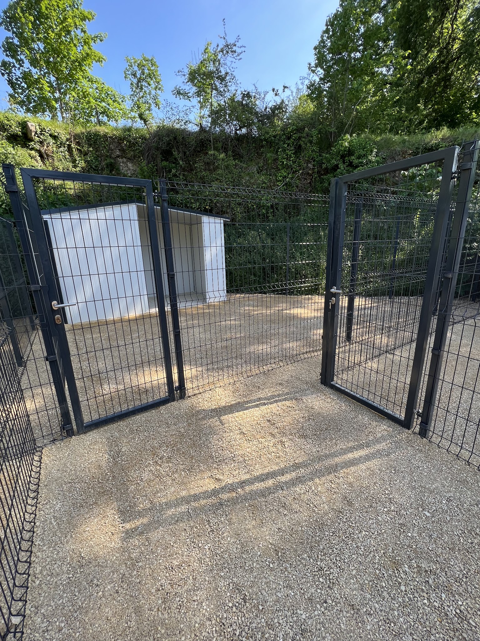 PENSION CANINE LE MONT OLYMPE — photo