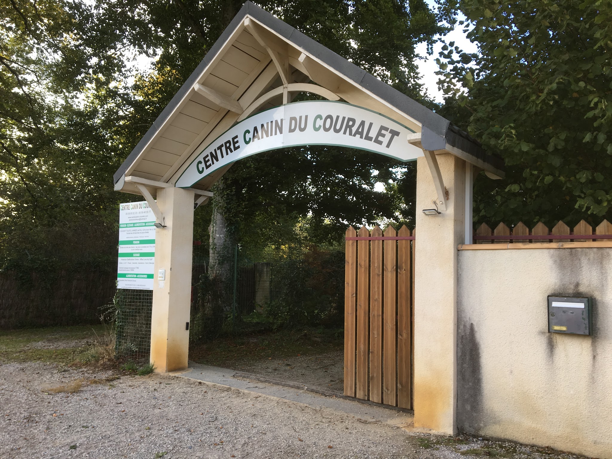 CENTRE CANIN DU COURALET — photo