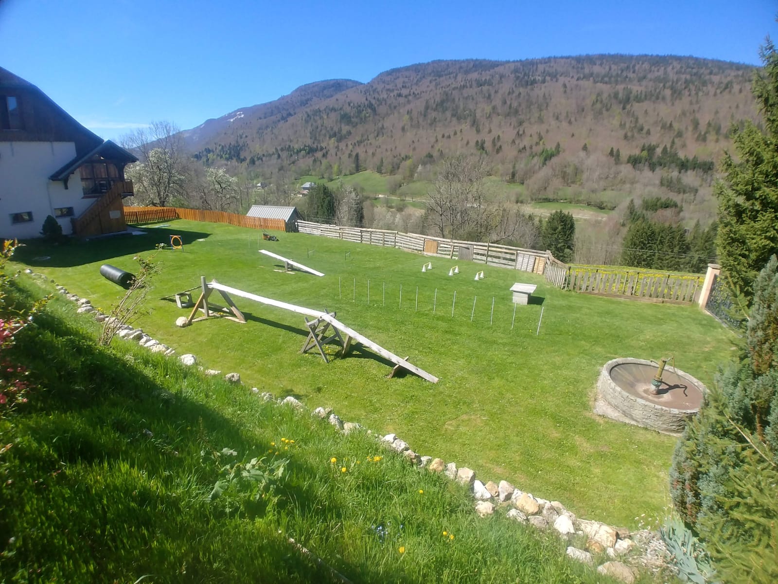 Pension canine familiale de La Perle des Bauges — photo